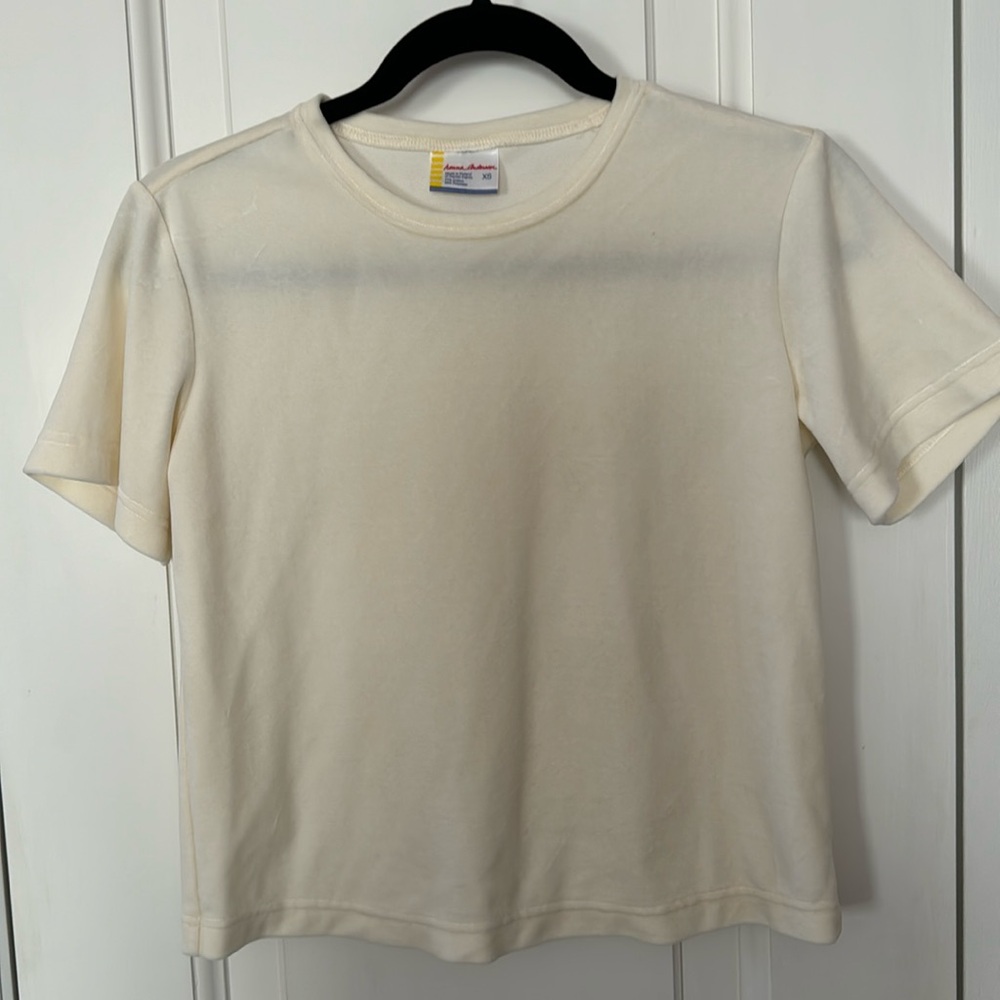 Hanna Andersson Cream Cored Velvety Velour T-Shirt XS